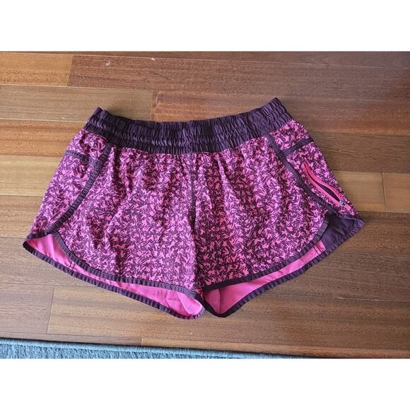 Lululemon Pink Print Tracker Shorts Lined 4” Workout Women's Shorts Size 12 - Picture 1 of 4